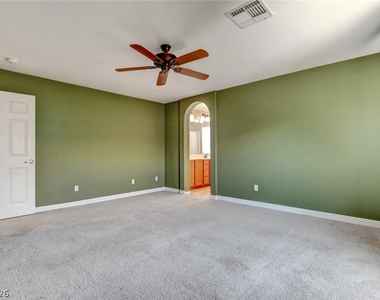 1005 Roaring River Avenue - Photo Thumbnail 37
