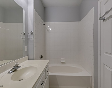 1300 S Arlington Street - Photo Thumbnail 12