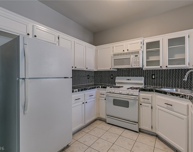1300 S Arlington Street - Photo Thumbnail 7