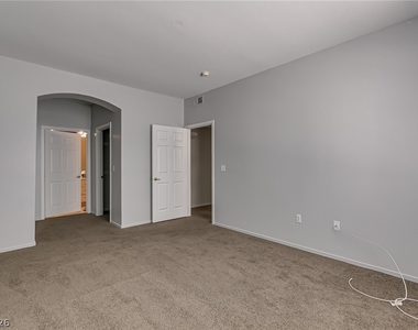 1300 S Arlington Street - Photo Thumbnail 15