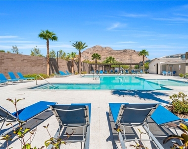 3892 Enchanted Sky Street - Photo Thumbnail 24