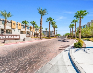 3892 Enchanted Sky Street - Photo Thumbnail 25