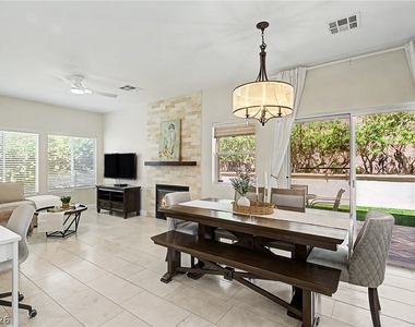 2025 Shining Feather Lane - Photo Thumbnail 9