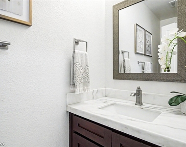 2025 Shining Feather Lane - Photo Thumbnail 27