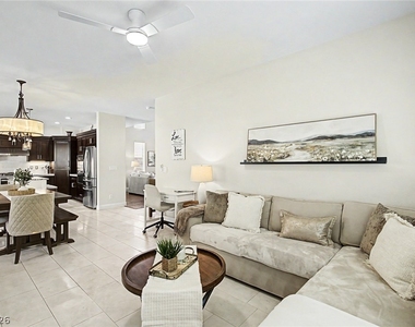 2025 Shining Feather Lane - Photo Thumbnail 15
