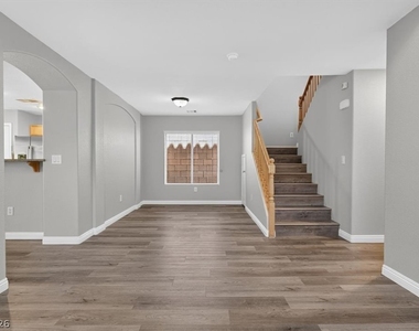 561 Aspen Leaf Street - Photo Thumbnail 40