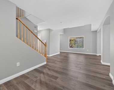 561 Aspen Leaf Street - Photo Thumbnail 39