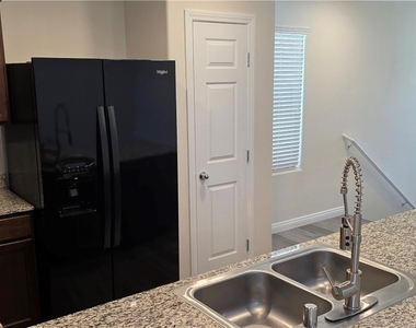 4534 Dover Straight Street - Photo Thumbnail 4