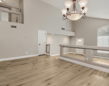 9753 Silver Lasso Street - Photo Thumbnail 5