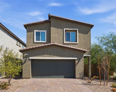 4706 Turquoise Cliffs Avenue - Photo Thumbnail 3
