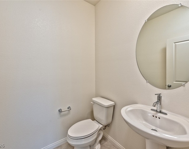 10167 Glowing Amber Street - Photo Thumbnail 6