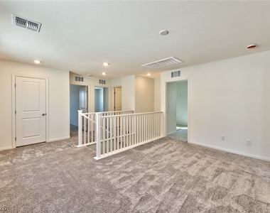 10167 Glowing Amber Street - Photo Thumbnail 8