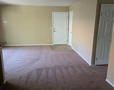 7200 Pirates Cove Road - Photo Thumbnail 4