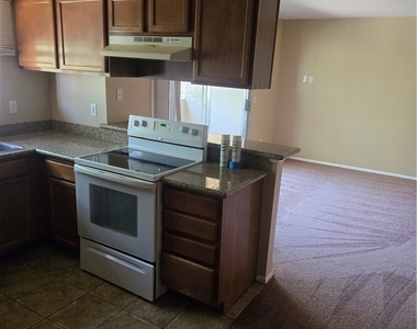7200 Pirates Cove Road - Photo Thumbnail 2