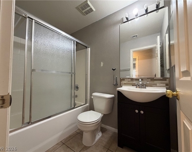 11037 Parete Court - Photo Thumbnail 13