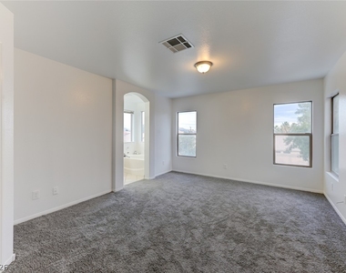 4548 Grand Rock Drive - Photo Thumbnail 7