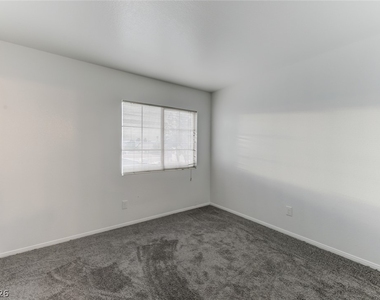 4548 Grand Rock Drive - Photo Thumbnail 12