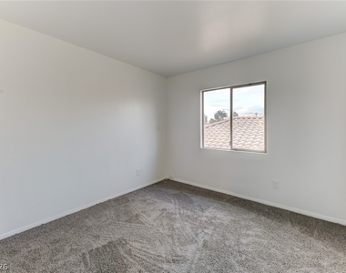 4548 Grand Rock Drive - Photo Thumbnail 10