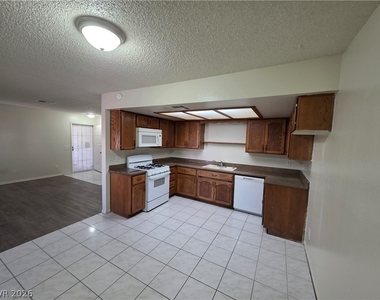 6671 W Tropicana Avenue - Photo Thumbnail 34