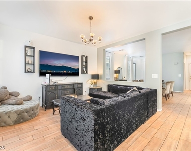 4217 Walnut Glen Drive - Photo Thumbnail 22