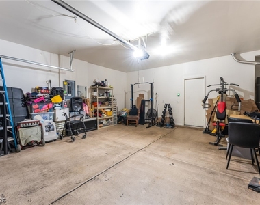 4217 Walnut Glen Drive - Photo Thumbnail 30