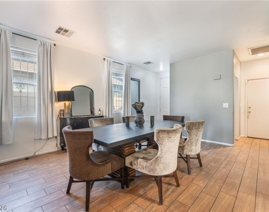 4217 Walnut Glen Drive - Photo Thumbnail 14