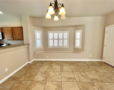 5014 Tunnel Falls Drive - Photo Thumbnail 10