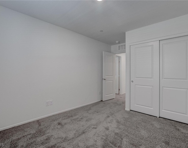 7371 Craig Cove Court - Photo Thumbnail 27