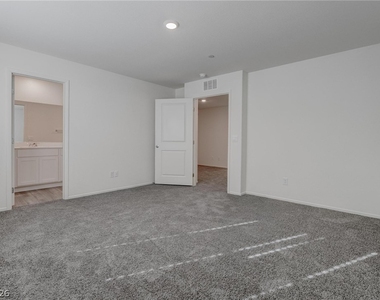 7371 Craig Cove Court - Photo Thumbnail 21