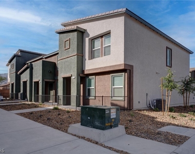 7371 Craig Cove Court - Photo Thumbnail 34