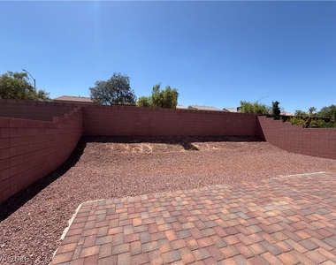 7869 Tyrell Peaks Street - Photo Thumbnail 29