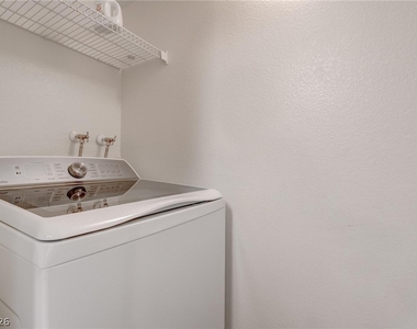 6955 N Durango Drive - Photo Thumbnail 14