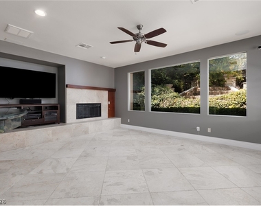 2451 Hollow Rock Court - Photo Thumbnail 18