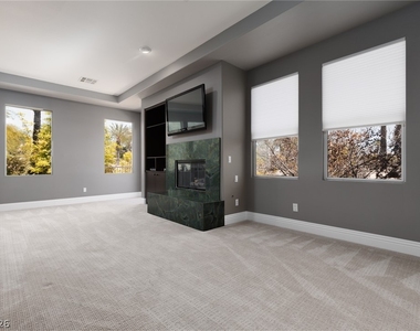 2451 Hollow Rock Court - Photo Thumbnail 30