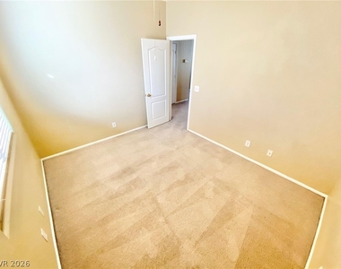 8836 Palm Creek Court - Photo Thumbnail 33