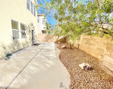 8836 Palm Creek Court - Photo Thumbnail 35