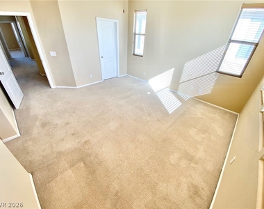 8836 Palm Creek Court - Photo Thumbnail 25