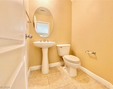 8836 Palm Creek Court - Photo Thumbnail 8