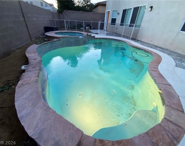 9337 Outer Banks Avenue - Photo Thumbnail 11