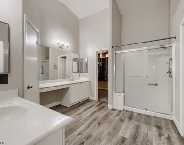 4407 Golden Palomino Lane - Photo Thumbnail 10