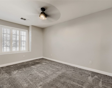 4407 Golden Palomino Lane - Photo Thumbnail 13