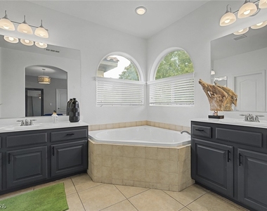 8136 Memory Lake Avenue - Photo Thumbnail 24