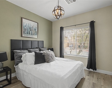 8136 Memory Lake Avenue - Photo Thumbnail 30