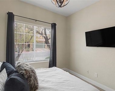 8136 Memory Lake Avenue - Photo Thumbnail 29