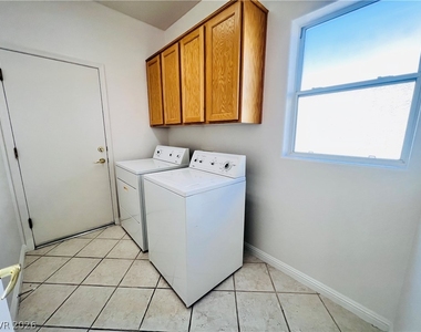 3047 Hickory Valley Road - Photo Thumbnail 24