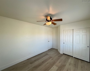 9283 Placer Bullion Avenue - Photo Thumbnail 16