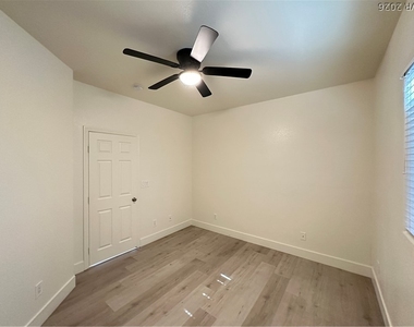 9283 Placer Bullion Avenue - Photo Thumbnail 13