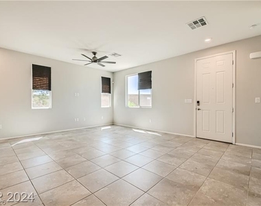 4393 Fire Glow Avenue - Photo Thumbnail 6