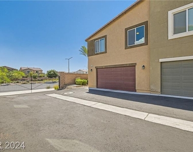 4393 Fire Glow Avenue - Photo Thumbnail 27