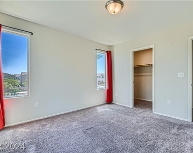 4393 Fire Glow Avenue - Photo Thumbnail 23